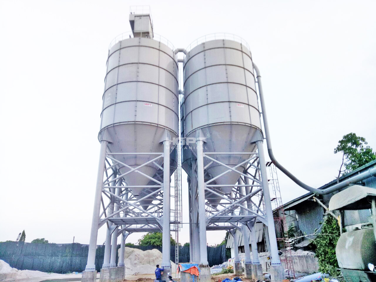 THI CÔNG LẮP ĐẶT SILO - Installation all of types Silos